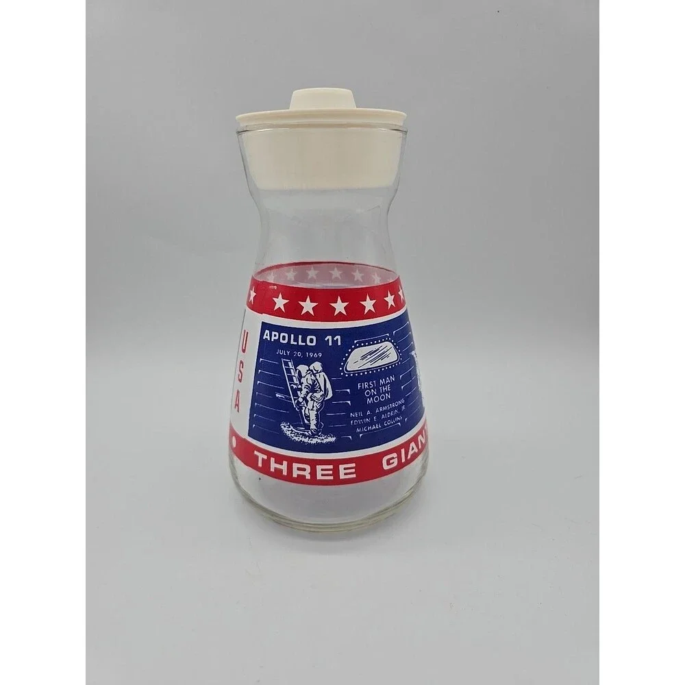 VTG Atomic NASA Apollo Space Moon Missions Collectors Ed 69’ Glass Juice Carafe
